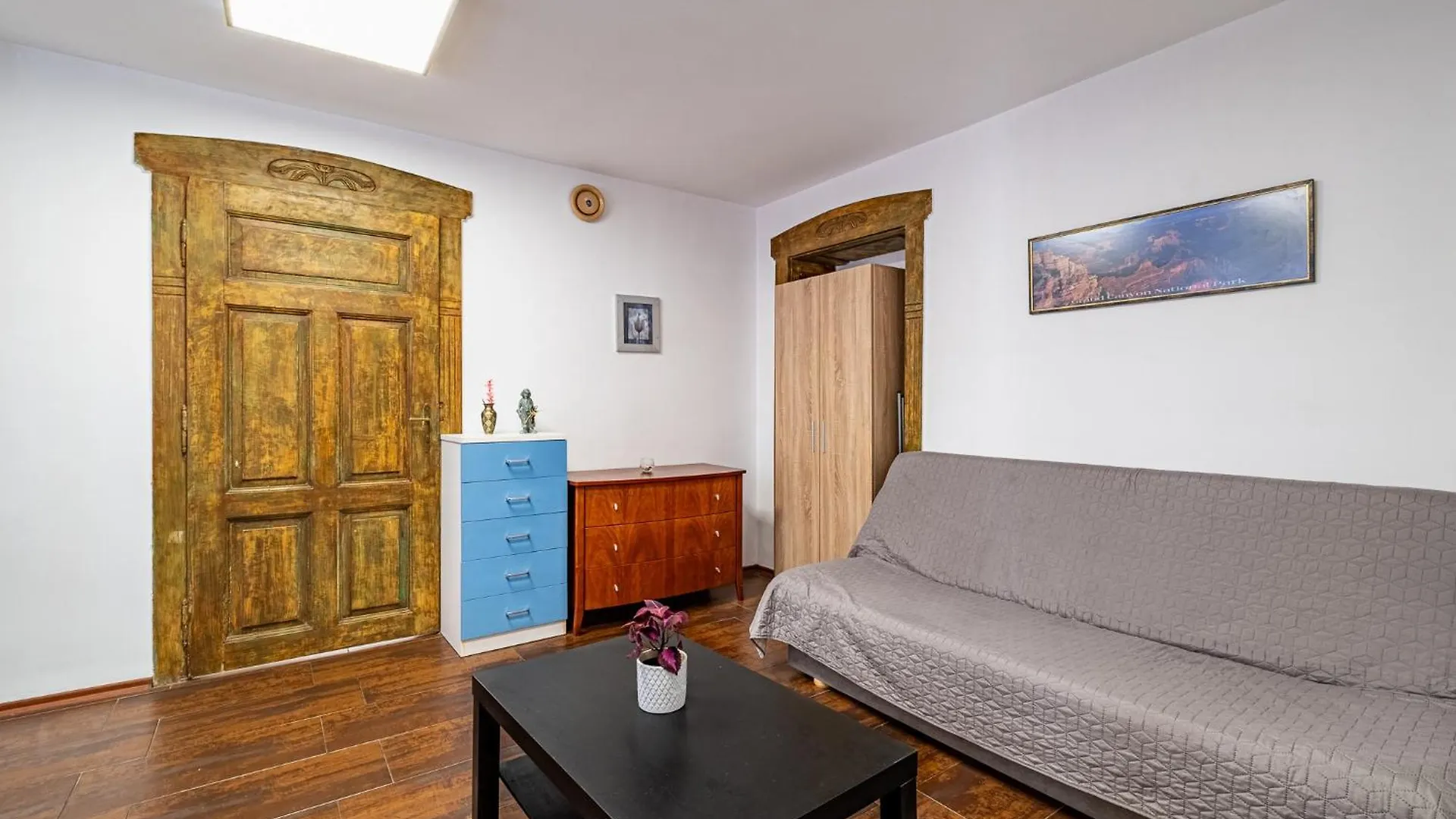 Charming Aquamarine Getaway Apartment Varna