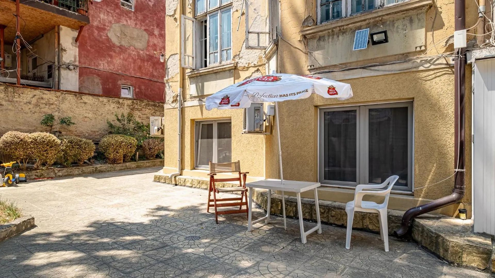 Charming Aquamarine Getaway Apartment Varna